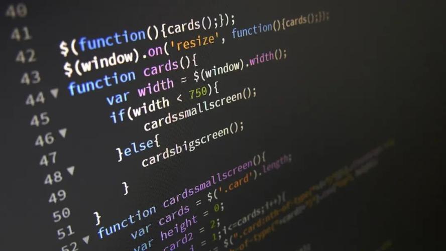 此javascript递归解决方案中，用于检查字符串是否为回文符的功能是什么？]